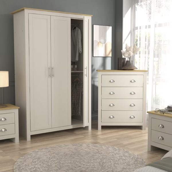 Lancaster Bedroom 4-Piece Set